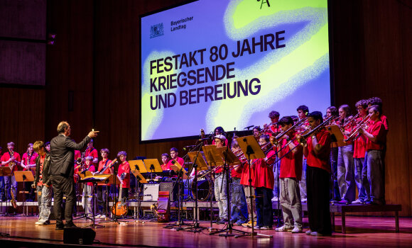 2025, Festakt 80 Jahre Kriegsende und Befreiung 2