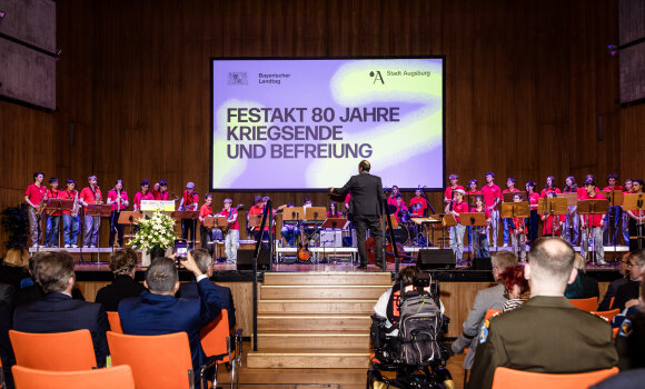 2025, Festakt 80 Jahre Kriegsende und Befreiung 1